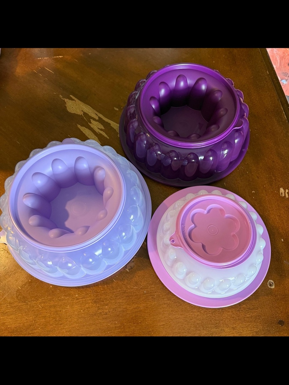 Tupperware Jello Molds Set - Picture 2 of 5